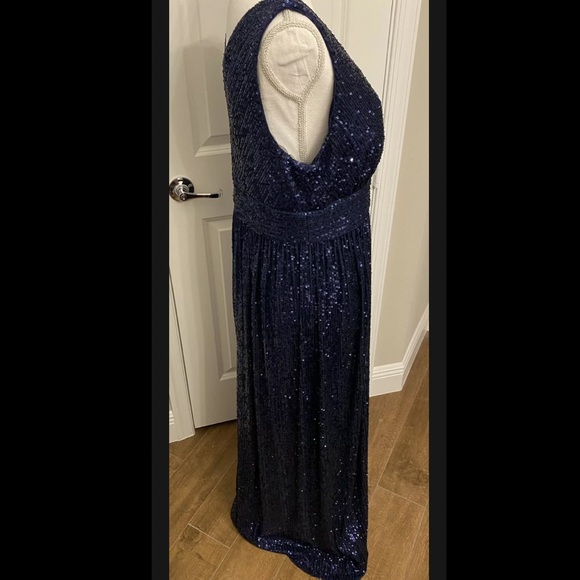 Nightway Blue Sequin Plus Dress - Picture 8 of 10
